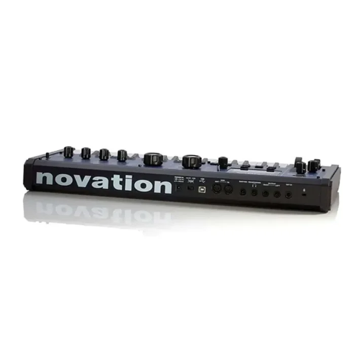 Novation MiniNova