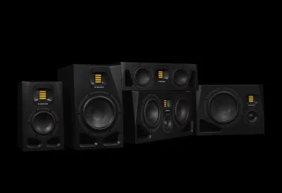 آشنایی با مشخصات اسپیکرمانیتور