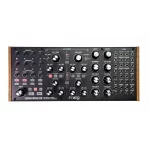 سینتی سایزر Moog Subharmonicon