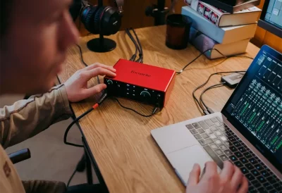 Focusrite Scarlett نسل چهار