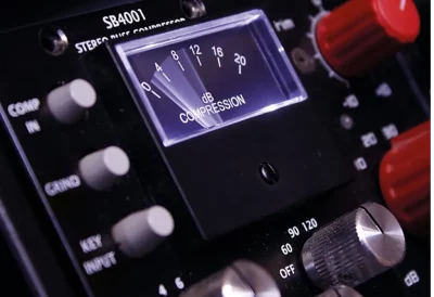 راهنمای کامل کمپرسور صدا: نقش هر دکمه در کنترل صدا